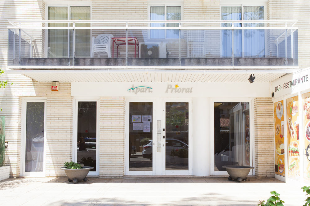 Apartamentos Intersalou Priorat المظهر الخارجي الصورة