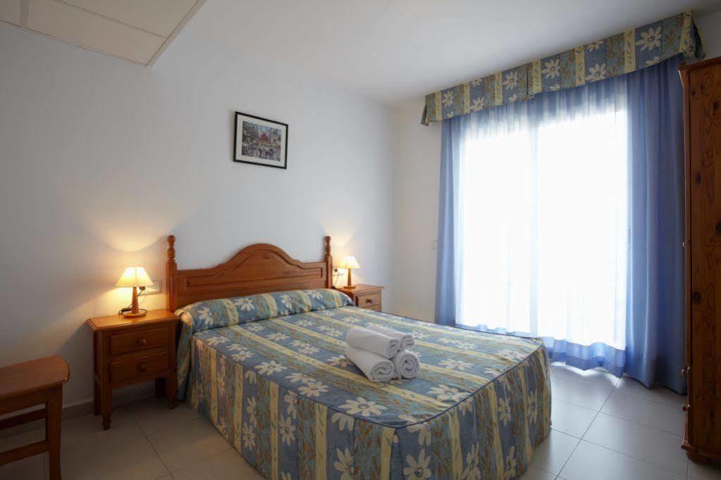 Apartamentos Intersalou Priorat المظهر الخارجي الصورة
